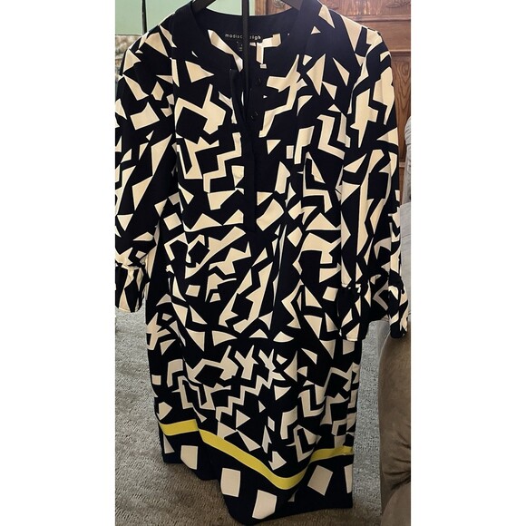 Madison Leigh Women’s Dress Black White Abstract With Yellow Stripe Bottom Sz-10 - Picture 1 of 7